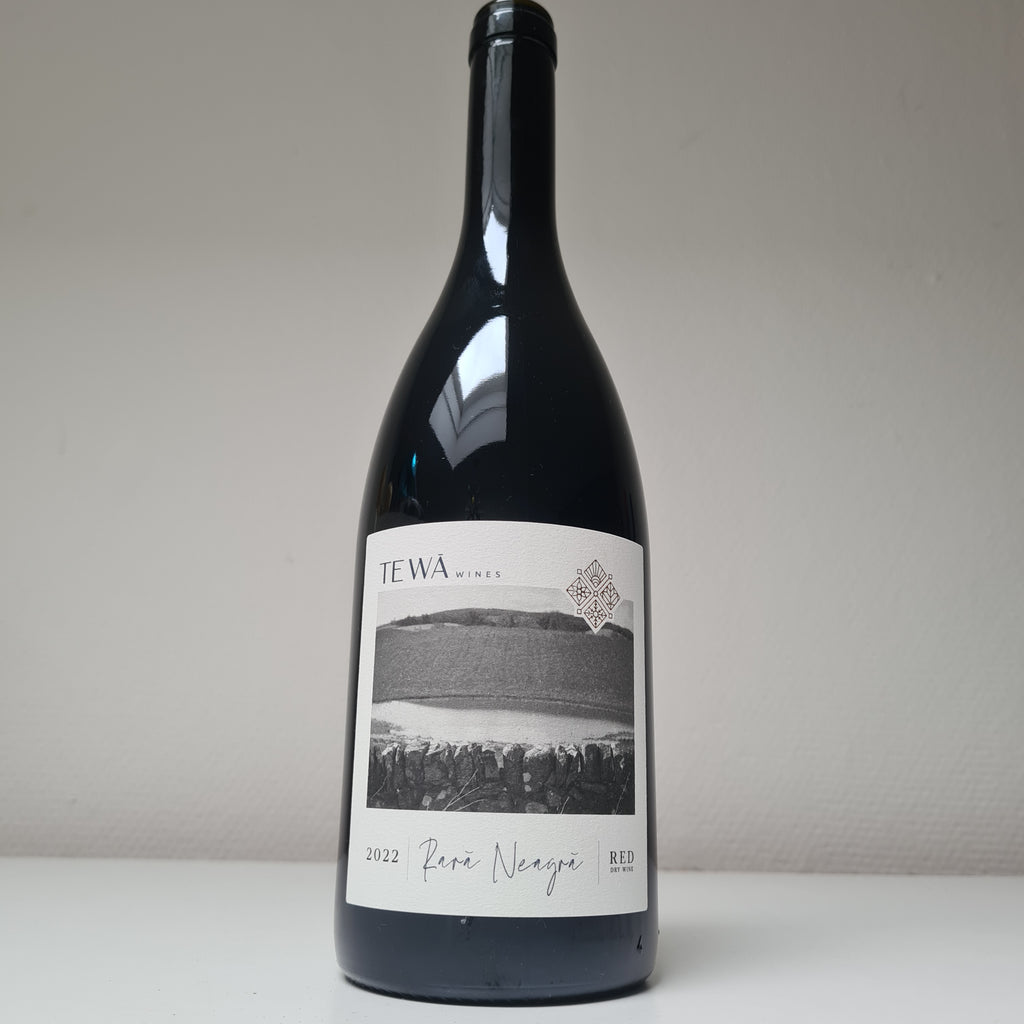 Rara Neagra rode wijn van wijnmaker Tewa wines uit Moldavië.