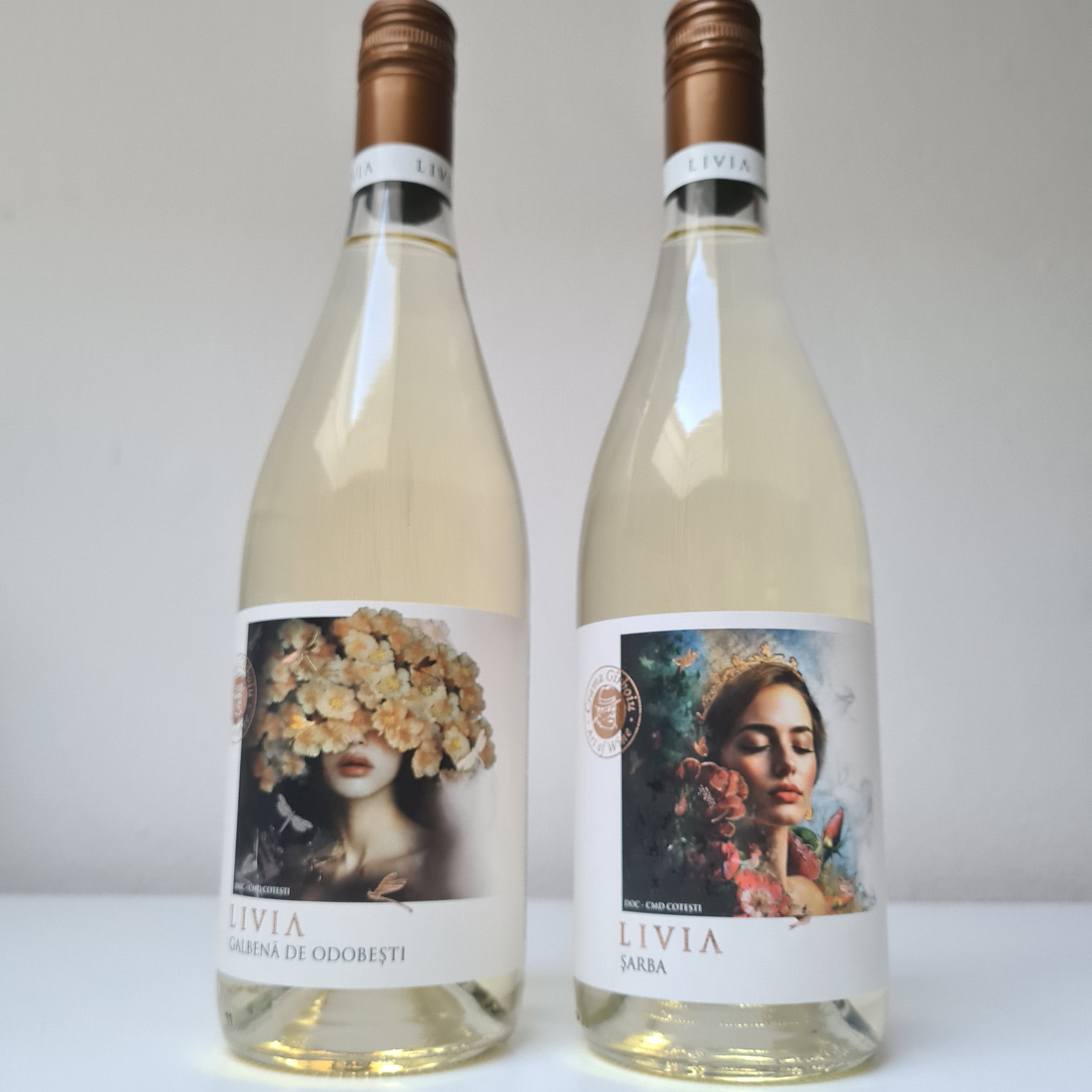 Wijndoos Roemenië : 2 flessen witte wijn in geschenkdoos