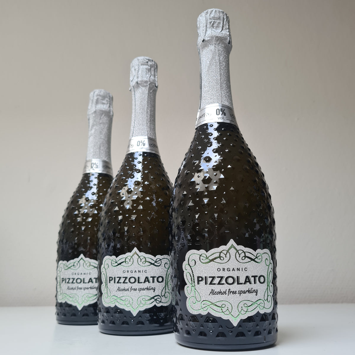 Alcoholvrije mousserende wijn alcoholvrij sparling white producent Pizzolato