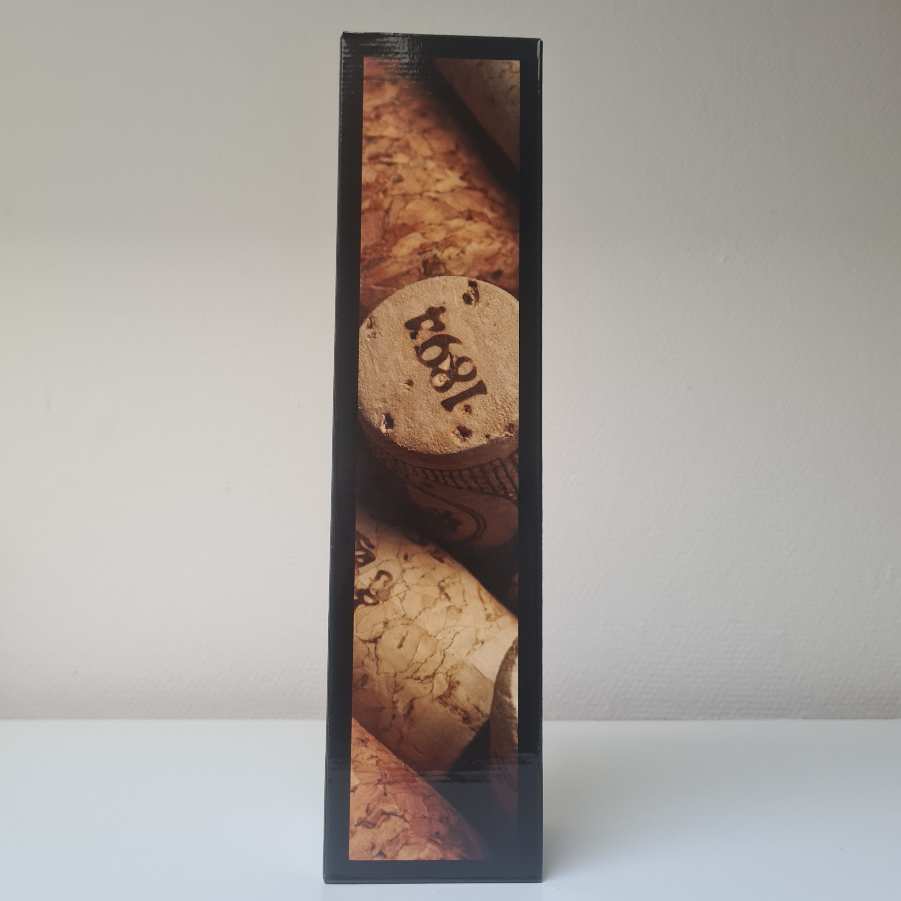 Wijndoos : Special Edition Kratosija van Kunst & Wijn met zeefdruk Jessie Hoefnagel in geschenkdoos