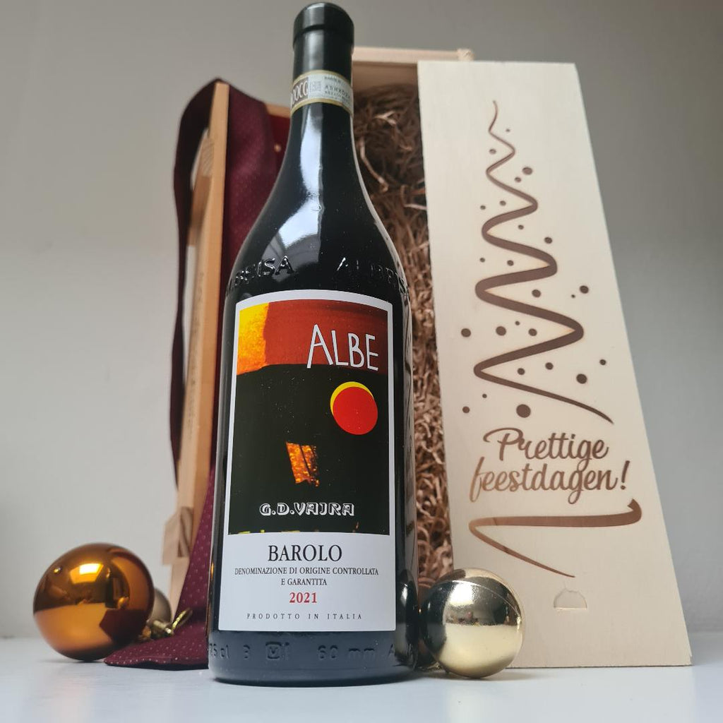 Wijnkist feestdagen met 1 fles Barolo Albe van wijnmaker G.D. Vajra Italië 